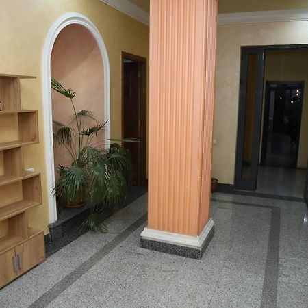 Joy Hotel Apartament Erivan Exterior foto